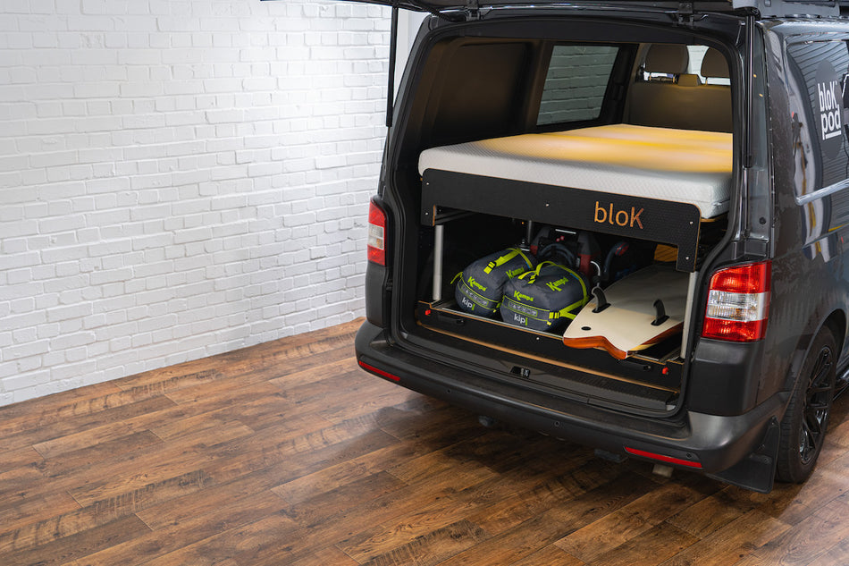 SWB/LWB Vehicle - Sliding Tray + Removable Extending Double Bed (Ex-Demo)